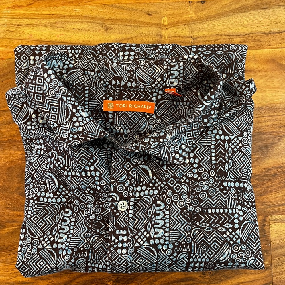 Vintage Tori Richard Hawaiian Aloha Shirt 2XLarge made in Hawaii - Black Blue